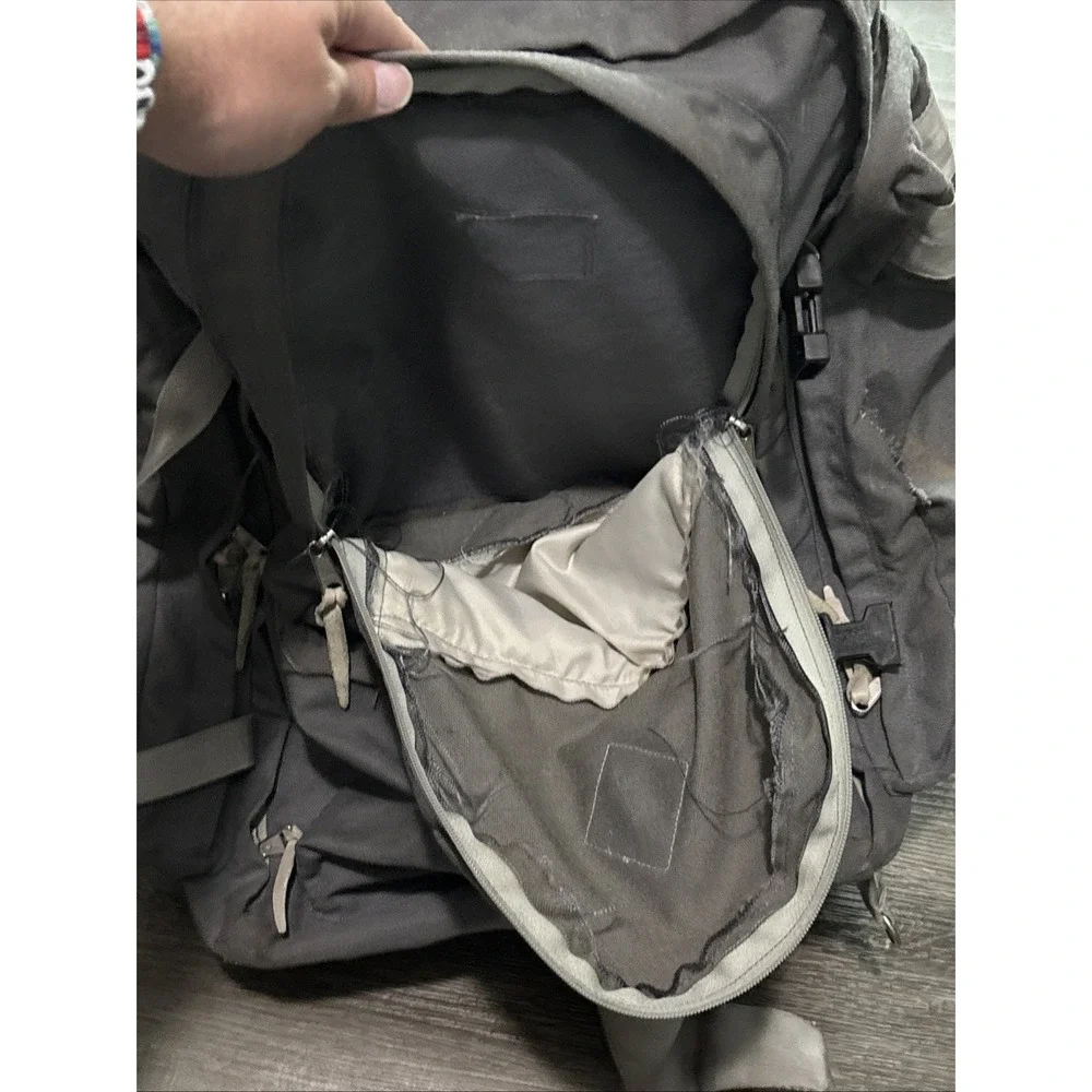 Vintage Eastpak Made in USA Backpack Extra Large 24in Travel Bag Gray Mens